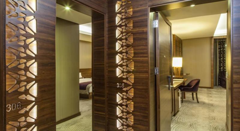 Gold Majesty Hotel Bursa Esterno foto